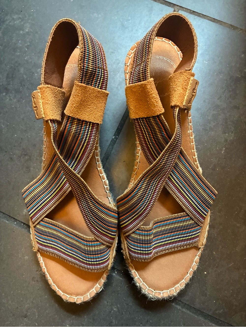 Toni Pons Women's Multicolor Strappy Espadrille Sandals - Tan Suede Accent